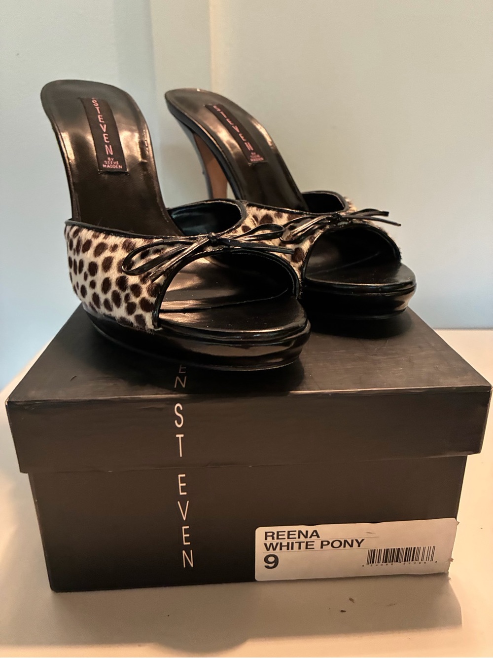 Steven By Steve Madden Black & Leopard Slide Heels - Reena